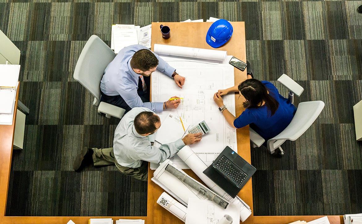 沟通相关合作运营的细节